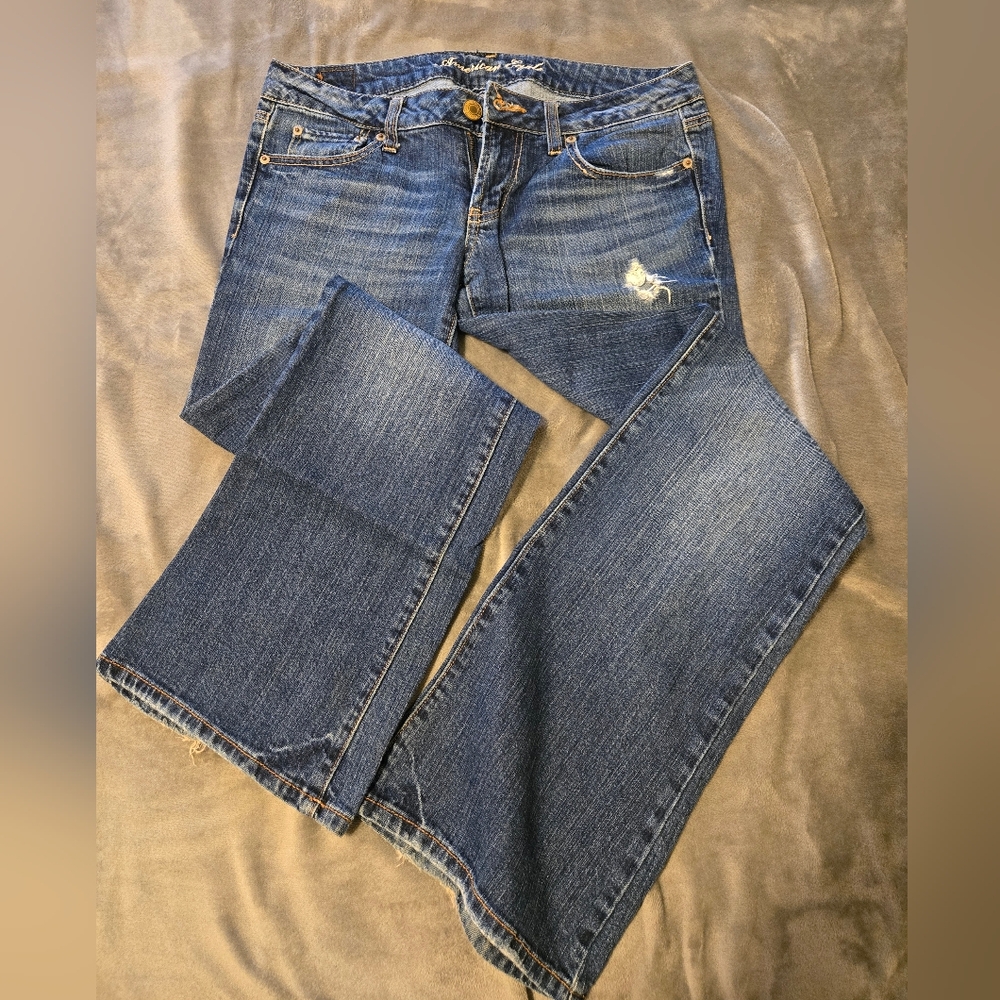 AE Boyfriend Jeans
